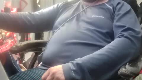 jacksonp41 online show from 10, 3, 2025