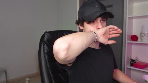 Snapshot of jacob_devon chatting on 6, 3, 2026 JACOB DEVON online show from 6, 3, 2026