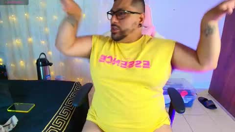 daddy sir master bear online show from 11, 2, 2025