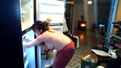 Jacqueline Stone online show from 12, 2, 2025