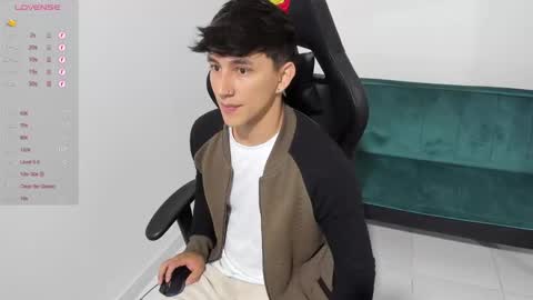 jacobo online show from 30, 12, 2024