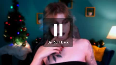 jade_castle online show from 12, 1, 2025