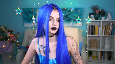 jade_castle online show from 25, 1, 2025