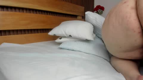 Snapshot of jade_cruz20 chatting on 15, 1, 2025 jade_cruz20 online show from 15, 1, 2025