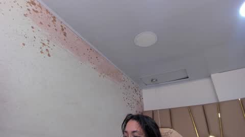 Jade Greeyy  online show from 1, 10, 2025