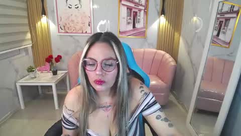 Jade  online show from 23, 10, 2025