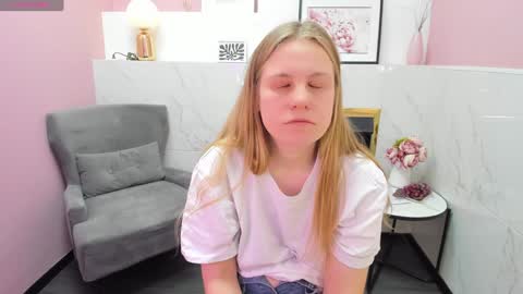 Jade online show from 9, 1, 2025