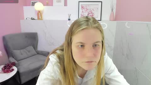 Jade online show from 20, 2, 2025