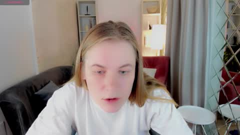 Jade online show from 18, 10, 2025