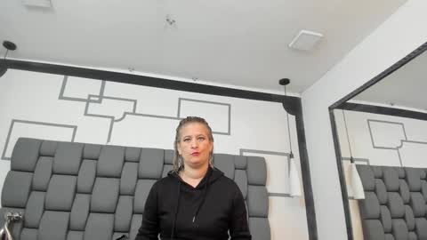 Jade  online show from 6, 12, 2024