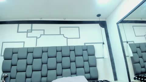 Jade  online show from 24, 12, 2024