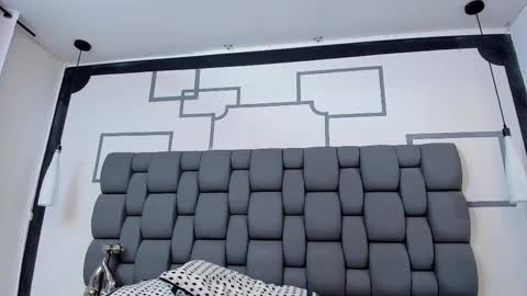 Jade  online show from 20, 2, 2025