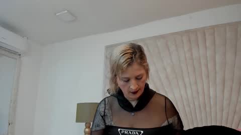 Jade  online show from 19, 9, 2025