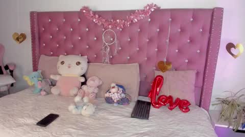 Jade online show from 4, 3, 2026