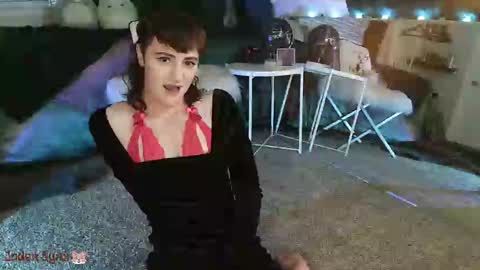 Snapshot of jadedfemboy chatting on 18, 12, 2024 Jaden Lynx online show from 18, 12, 2024