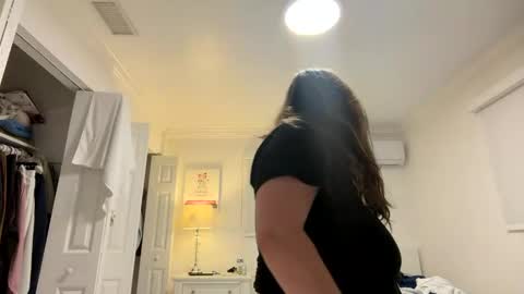 jademonroe0522 online show from 21, 10, 2025