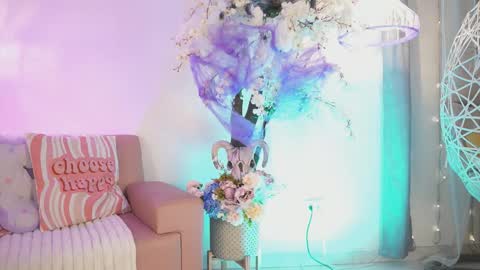 Jade Summer online show from 16, 10, 2025