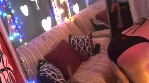 Jamie Rose Queenschild ever... online show from 6, 1, 2025