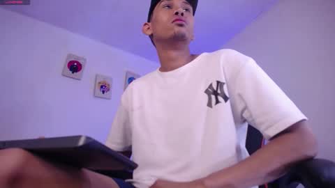 JAISON HALLS online show from 9, 10, 2025