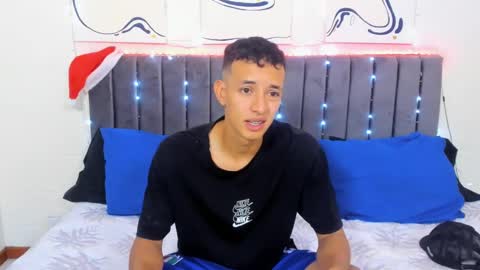 Hi guys im new 3 online show from 28, 12, 2024