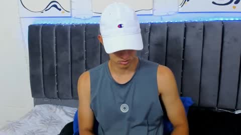 Hi guys im new 3 online show from 3, 3, 2025