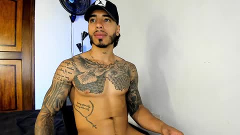 Snapshot of jakee_brown chatting on 28, 1, 2025 Santiago online show from 28, 1, 2025