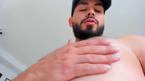 Snapshot of jakeskye chatting on 8, 10, 2025 JakeSkye online show from 8, 10, 2025