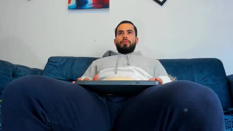 Snapshot of jakeskye chatting on 18, 10, 2025 JakeSkye online show from 18, 10, 2025