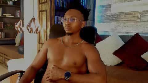   online show from 8, 11, 2025