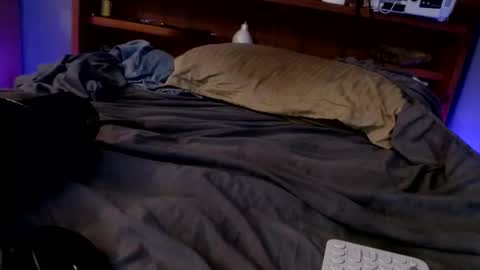 Snapshot of james30cup chatting on 12, 9, 2025 what you in too online show from 12, 9, 2025