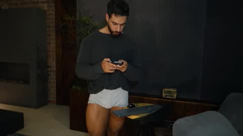 Snapshot of james_axel chatting on 7, 3, 2026 James Axel online show from 7, 3, 2026