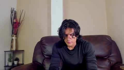 james_morrisonm online show from 19, 11, 2025