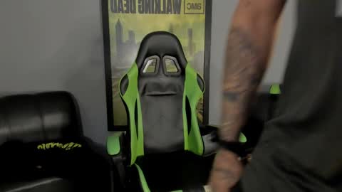 Snapshot of jamesinked_ chatting on 21, 12, 2024 Jamesinked online show from 21, 12, 2024