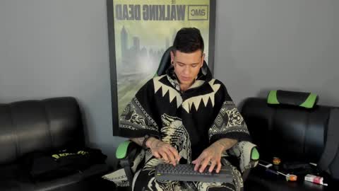 Snapshot of jamesinked_ chatting on 30, 12, 2024 Jamesinked online show from 30, 12, 2024