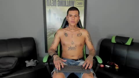 Snapshot of jamesinked_ chatting on 15, 1, 2025 Jamesinked online show from 15, 1, 2025