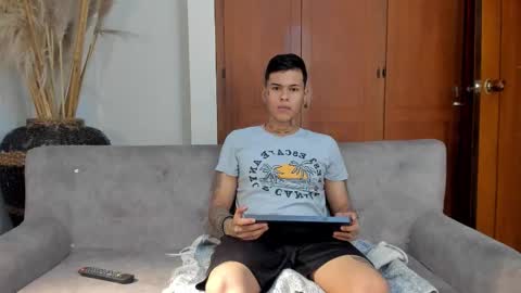 Snapshot of jamesinked_ chatting on 9, 11, 2025 Jamesinked online show from 9, 11, 2025