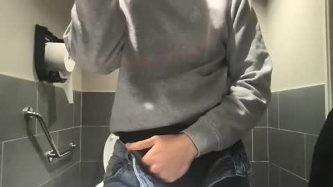 Snapshot of jami4u chatting on 4, 11, 2025 JAMI4U online show from 4, 11, 2025