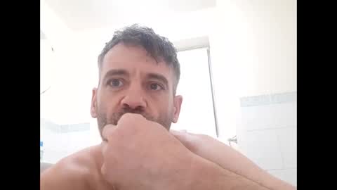 Snapshot of jamie198307 chatting on 1, 4, 2026 jamie198307 online show from 1, 4, 2026