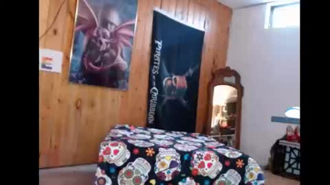 Jamie Bottoms online show from 19, 9, 2025