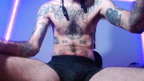 Snapshot of jammes_owen chatting on 15, 11, 2025 Jammes. online show from 15, 11, 2025