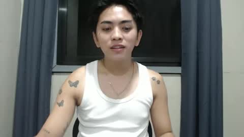 Snapshot of jamray_2 chatting on 5, 12, 2025 jam online show from 5, 12, 2025