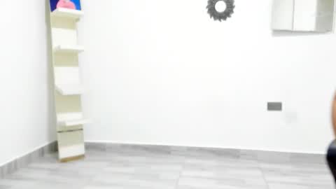 jan_milkhot online show from 8, 11, 2025