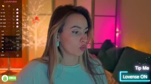 Snapshot of jane_bloempje chatting on 5, 1, 2025 Jane and sheron online show from 5, 1, 2025