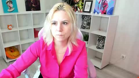 jane_broks online show from 1, 2, 2025