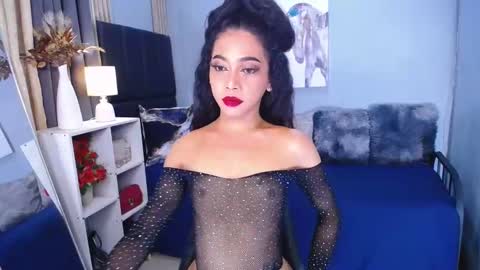 janemonet online show from 8, 12, 2024