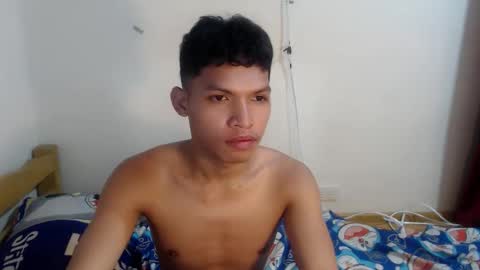 janlloyd04 online show from 22, 10, 2025