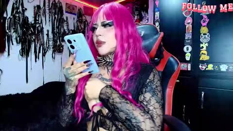      online show from 10, 11, 2025