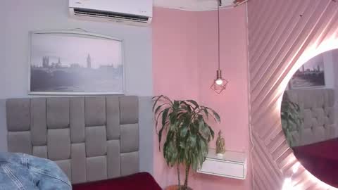 Snapshot of janna_lopezz chatting on 20, 11, 2025 Janna online show from 20, 11, 2025