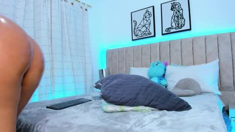 Snapshot of janne_moore chatting on 18, 2, 2025 Jane online show from 18, 2, 2025