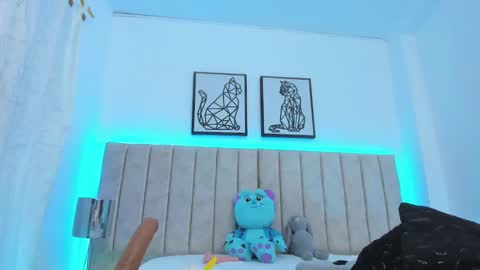 Snapshot of janne_moore chatting on 10, 3, 2025 Jane online show from 10, 3, 2025